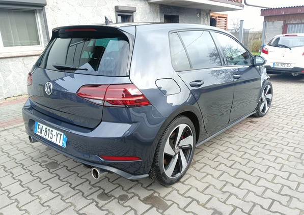 Volkswagen Golf cena 64800 przebieg: 90000, rok produkcji 2018 z Bobolice małe 137